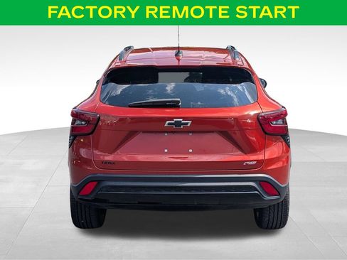 Used 2024 Chevrolet Trax RS w/ Driver Confidence Package FWD image 9