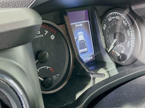 Certified 2023 Toyota Tacoma TRD Off-Road image 11