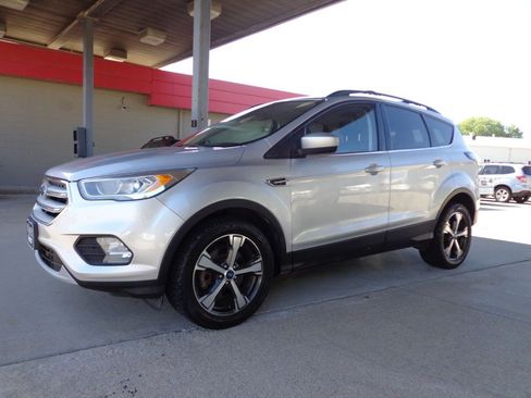 Used 2018 Ford Escape SEL w/ Ford Safe & Smart Package AWD/4WD image 1