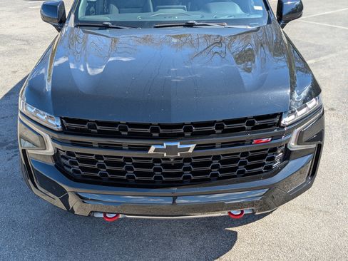 Used 2023 Chevrolet Tahoe Z71 w/ Luxury Package image 12