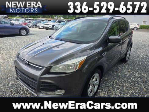 Used 2014 Ford Escape SE w/ Equipment Group 201A FWD image 1