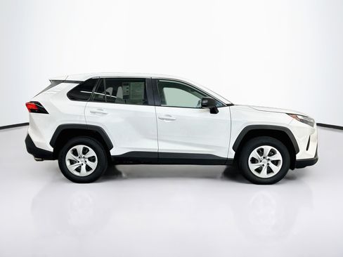 Used 2025 Toyota RAV4 LE AWD/4WD image 10