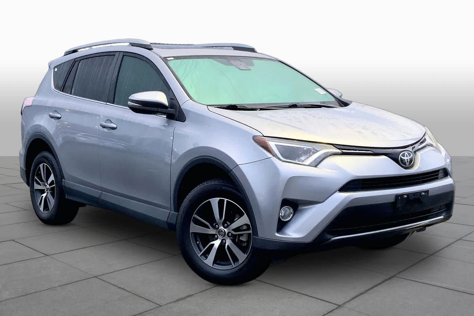Used 2017 Toyota RAV4 XLE w/ Plus Special Value Package FWD image 3