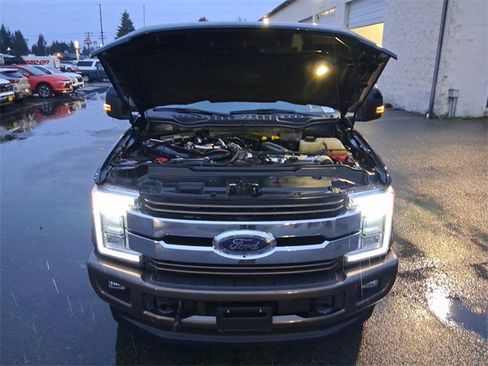 Used 2017 Ford F350 King Ranch w/ King Ranch Ultimate Package image 17