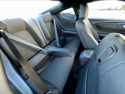 Used 2024 Ford Mustang Coupe image 31