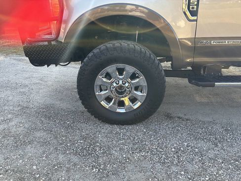 Used 2017 Ford F250 King Ranch image 10