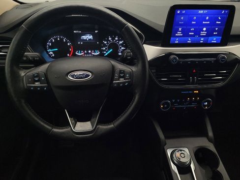 Used 2020 Ford Escape SEL image 22