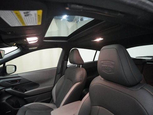 Used 2025 Subaru Crosstrek 2.5i Wilderness w/ Crosstrek Mirror Package image 31