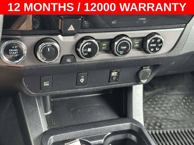 Used 2017 Toyota Tacoma TRD Sport w/ Tow Package AWD/4WD image 20