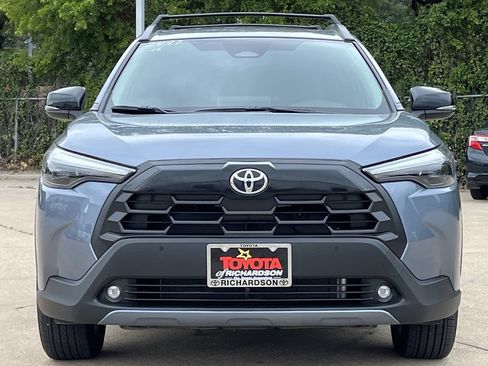Used 2026 Toyota Corolla Cross XLE w/ Convenience Package FWD image 7