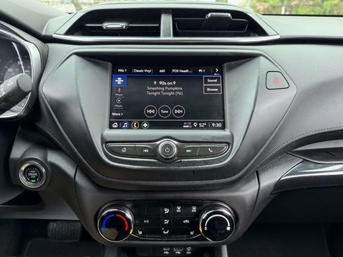 Certified 2023 Chevrolet TrailBlazer LT FWD image 21