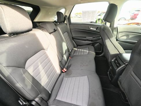 New 2024 Ford Edge SE w/ Black Appearance Package image 24