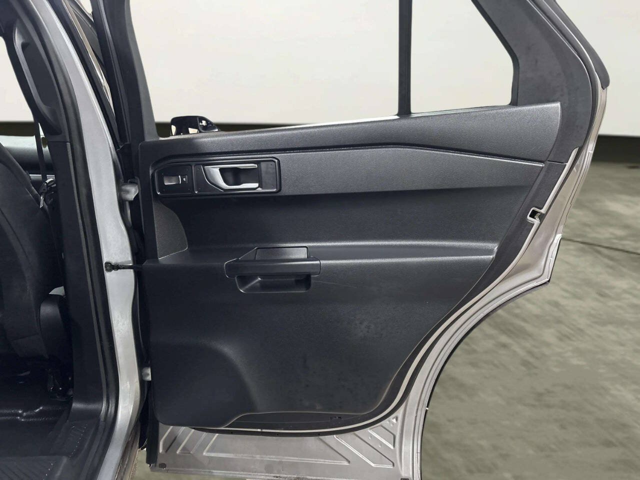 Used 2020 Ford Explorer 4WD Police Interceptor image 17