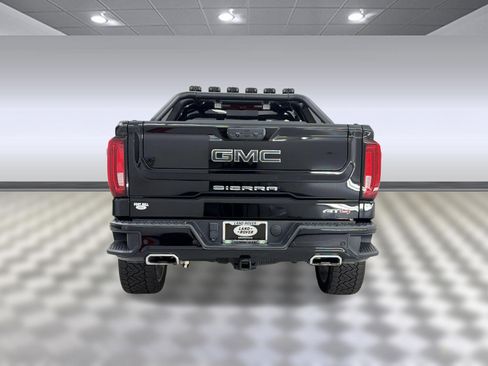 Used 2024 GMC Sierra 1500 AT4 w/ Technology Package AWD/4WD image 10