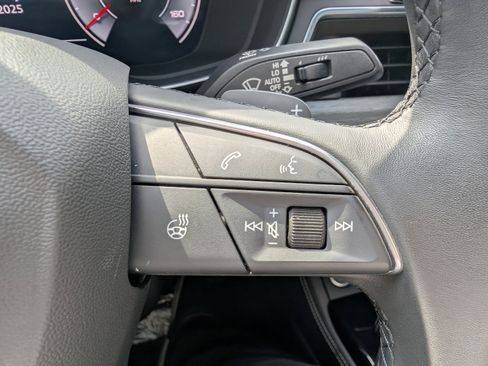 Used 2024 Audi A4 2.0T Premium Plus image 53