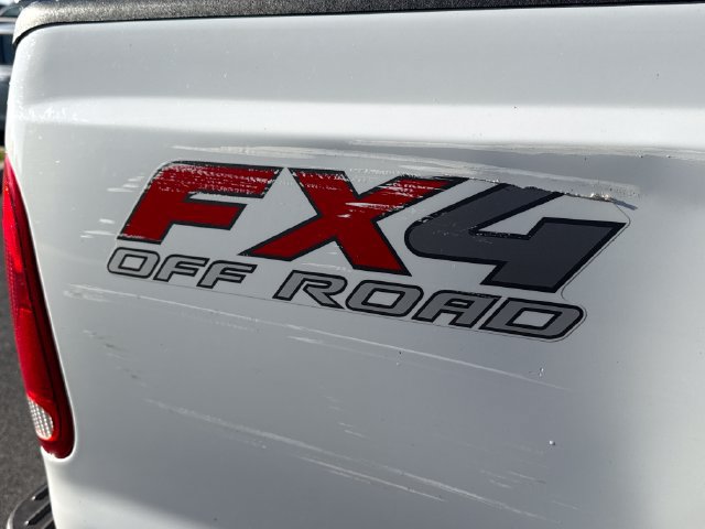Used 2006 Ford F250 XL AWD/4WD image 18