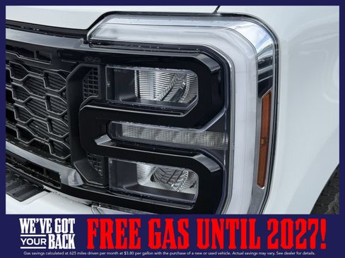 New 2026 Ford F250 Lariat w/ Black Appearance Package AWD/4WD image 8