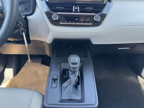 New 2026 Toyota Corolla Cross L FWD image 11