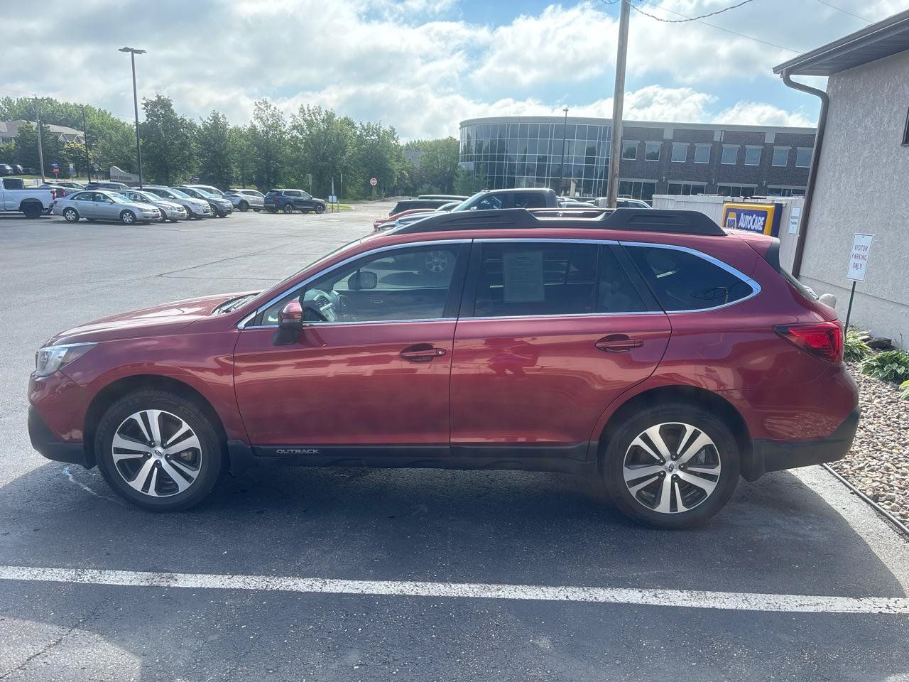 Used 2019 Subaru Outback 2.5i Limited w/ Popular Package #2 AWD/4WD image 6