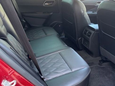 Used 2023 Nissan Rogue Platinum image 10