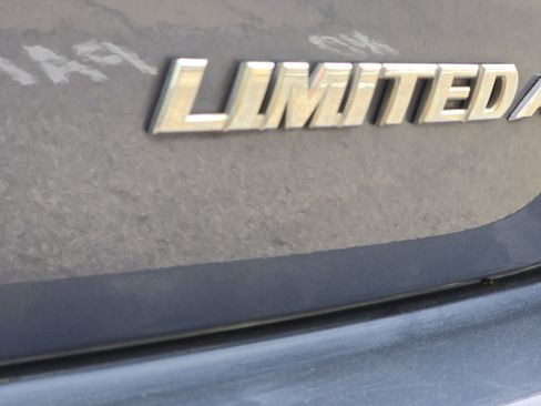 Used 2015 Toyota Highlander Limited Platinum AWD/4WD image 12