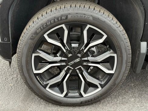 New 2024 GMC Sierra EV Denali image 10