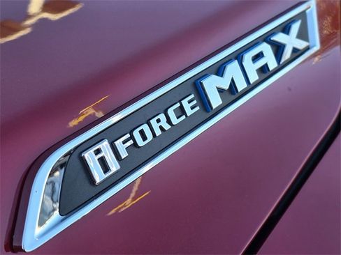 Used 2025 Toyota Sequoia Platinum image 9