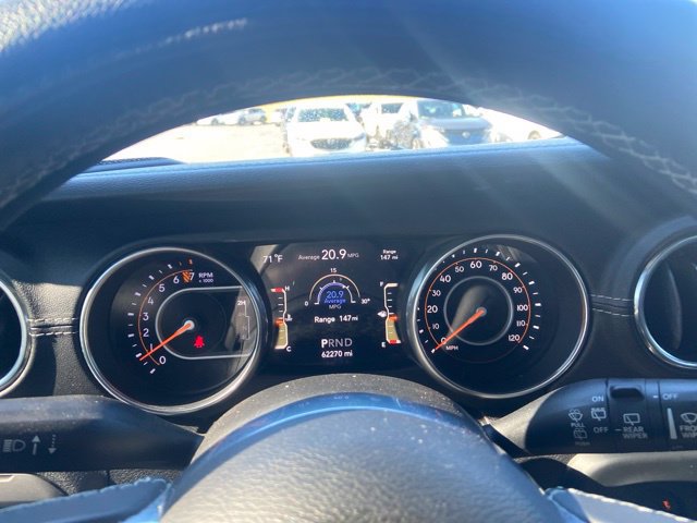 Used 2018 Jeep Wrangler Unlimited Sahara AWD/4WD image 10