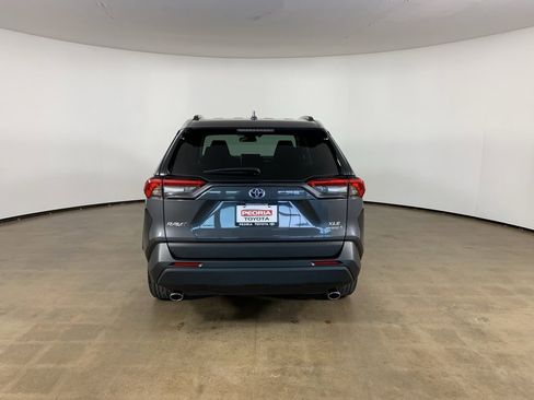 Used 2024 Toyota RAV4 XLE w/ Convenience Package AWD/4WD image 10