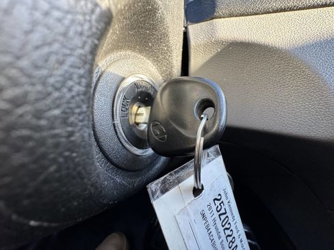 Used 2011 Hyundai Sonata GLS image 20