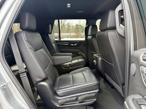 Used 2023 GMC Yukon Denali image 22