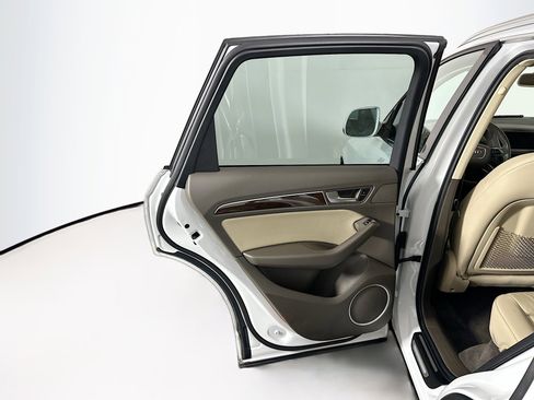 Used 2016 Audi Q5 2.0T Premium Plus w/ Technology Package image 28