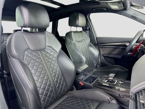 Used 2018 Audi SQ5 Premium Plus w/ S Sport Package image 35