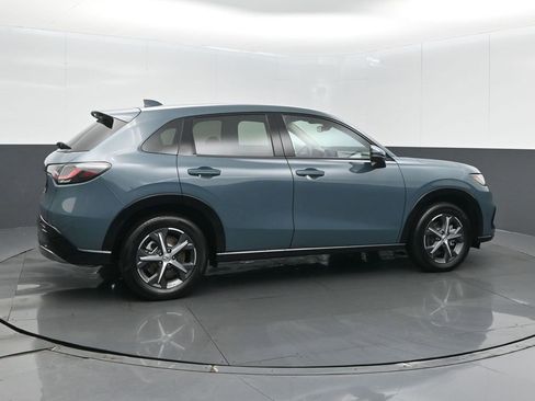 Certified 2025 Honda HR-V EX-L image 7