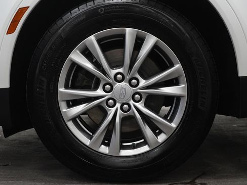 Used 2022 Cadillac XT5 Premium Luxury w/ LPO, Floor Liner Package image 11