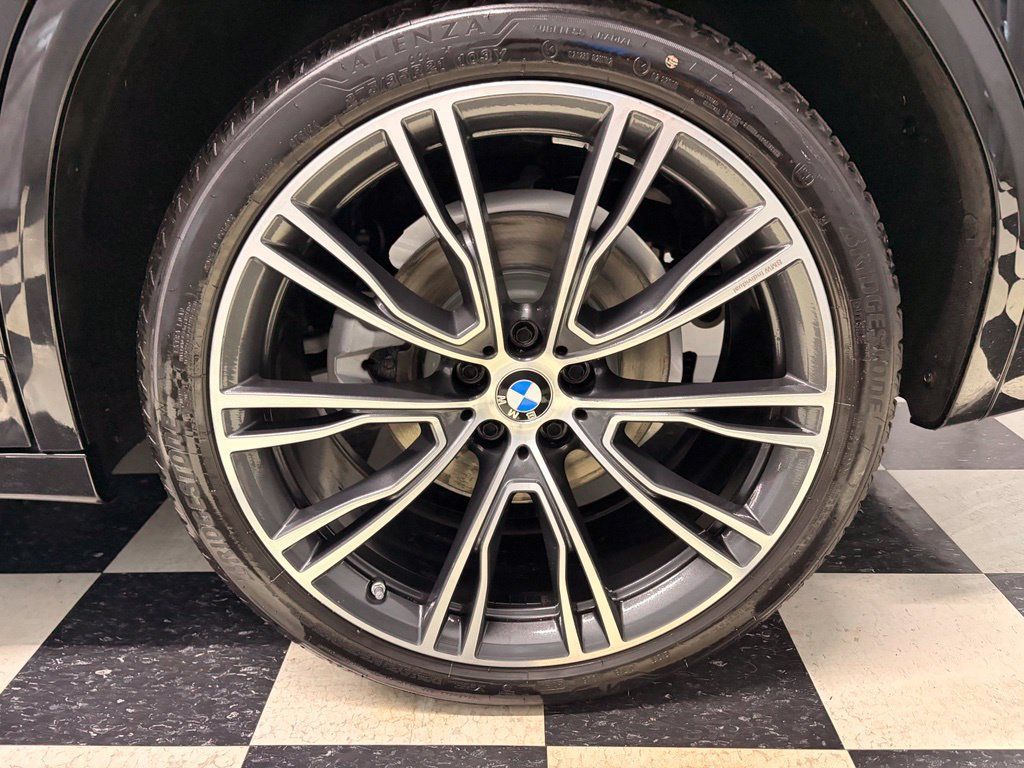 Used 2022 BMW X3 xDrive30i w/ M Sport Package 2 AWD/4WD image 8
