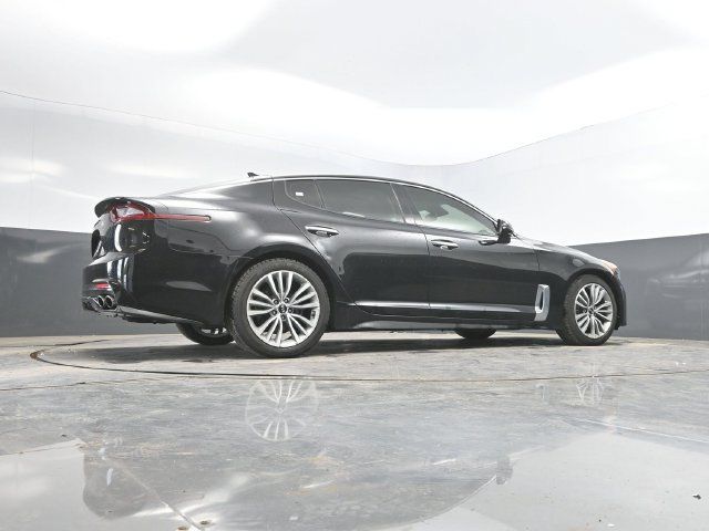 Used 2019 Kia Stinger Premium RWD image 35