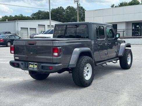 Used 2021 Jeep Gladiator Sport AWD/4WD image 3