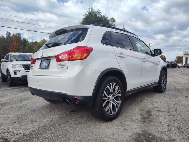 Used 2017 Mitsubishi Outlander Sport AWD image 3