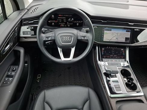 Certified 2023 Audi Q7 2.0T Premium Plus w/ Premium Plus Package AWD/4WD image 2