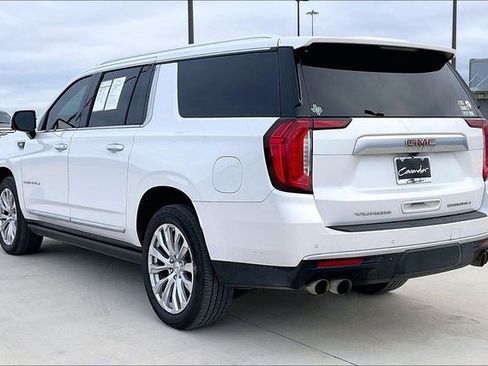Used 2024 GMC Yukon XL Denali image 15