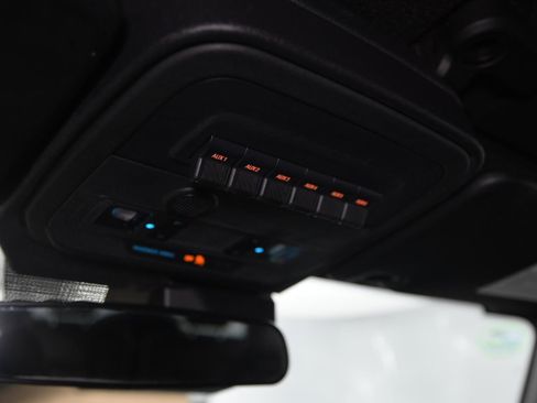 Used 2023 Ford Bronco Badlands image 39