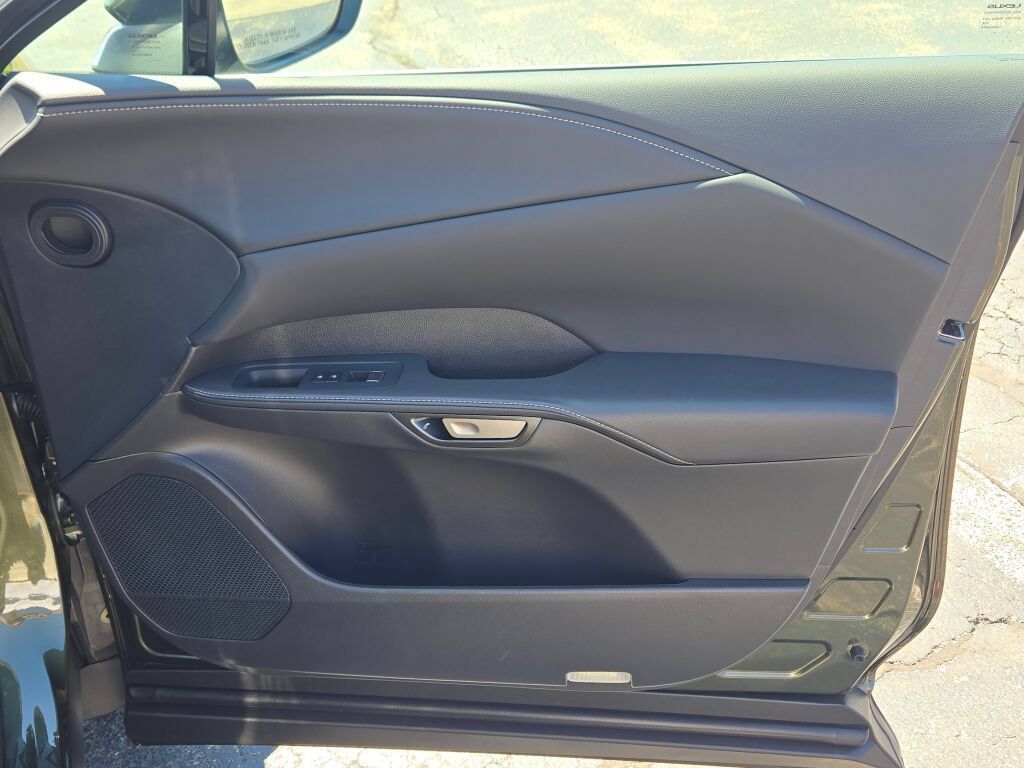 Used 2025 Lexus RX 350 AWD image 9