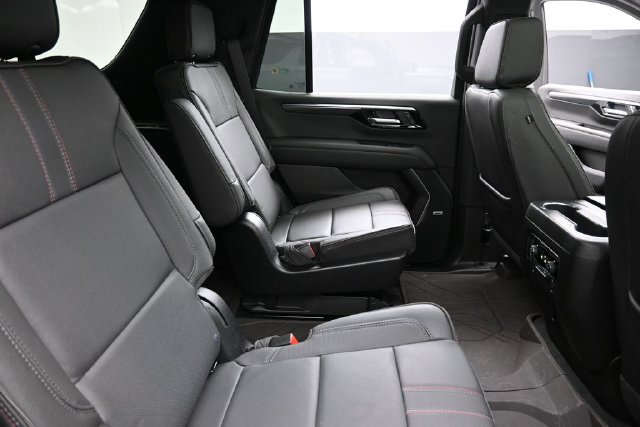 Certified 2025 Chevrolet Tahoe RST w/ RST Capability Package AWD/4WD image 31