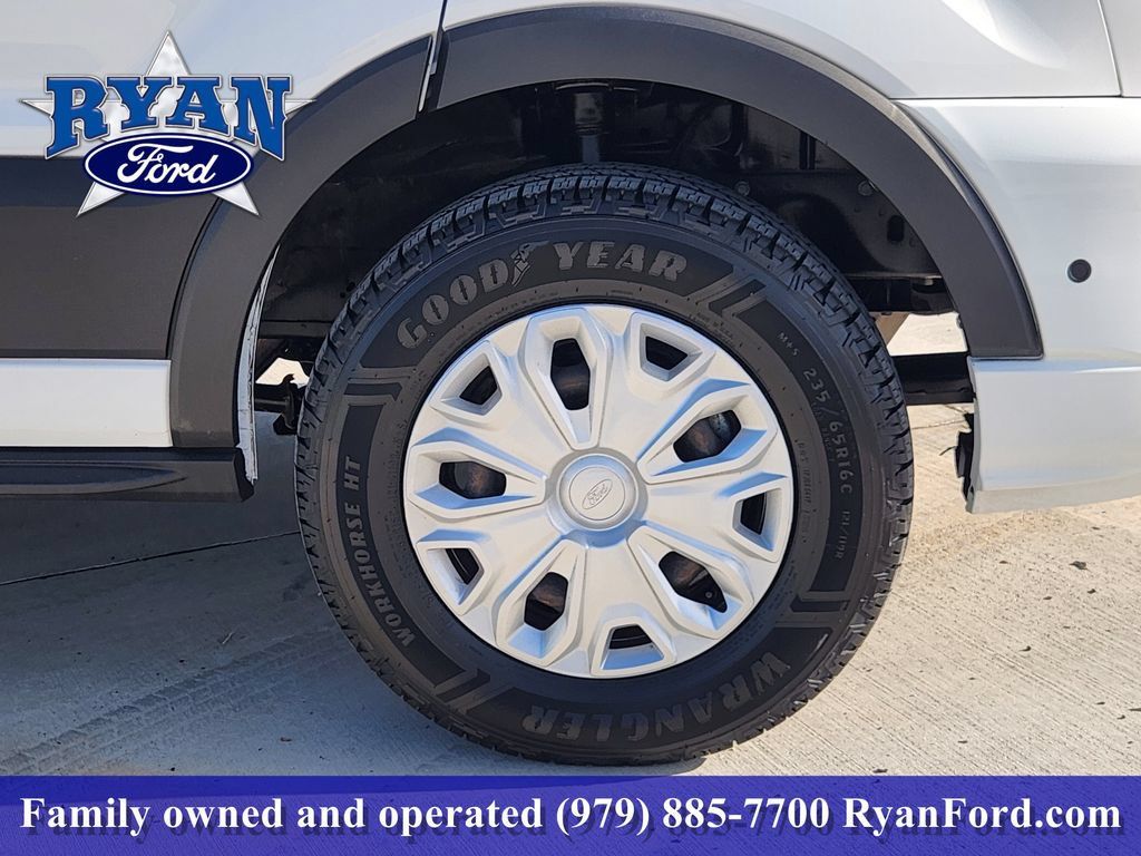 Certified 2024 Ford Transit 350 XLT RWD image 7