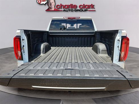 New 2025 GMC Sierra 1500 AT4X image 12