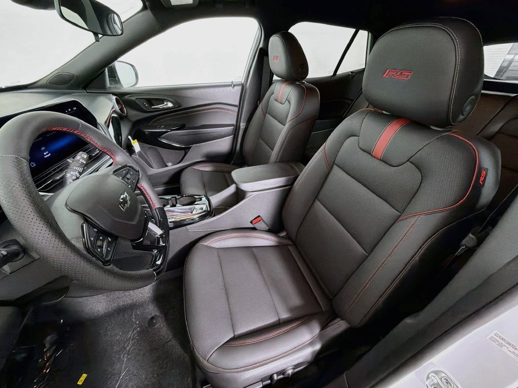 New 2026 Chevrolet Trax RS w/ Driver Confidence Package FWD image 20