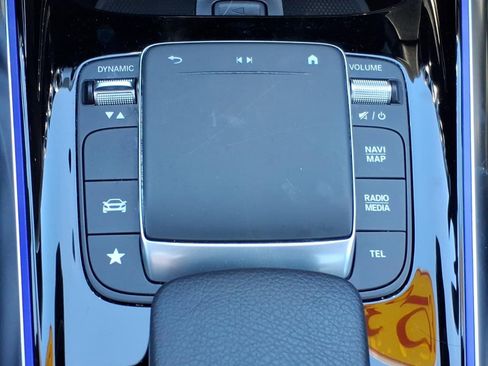 Certified 2023 Mercedes-Benz GLA 250 4MATIC image 21