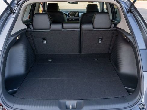 New 2026 Honda HR-V EX-L image 12