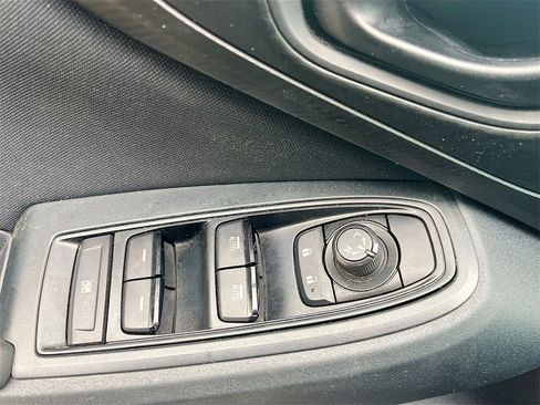 Used 2020 Subaru Impreza 2.0i image 18
